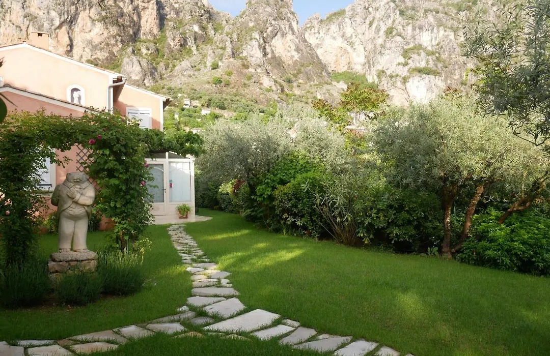 Bastide des Oliviers-1