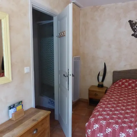 Chambre d'Hôtes L'Odalyre-2